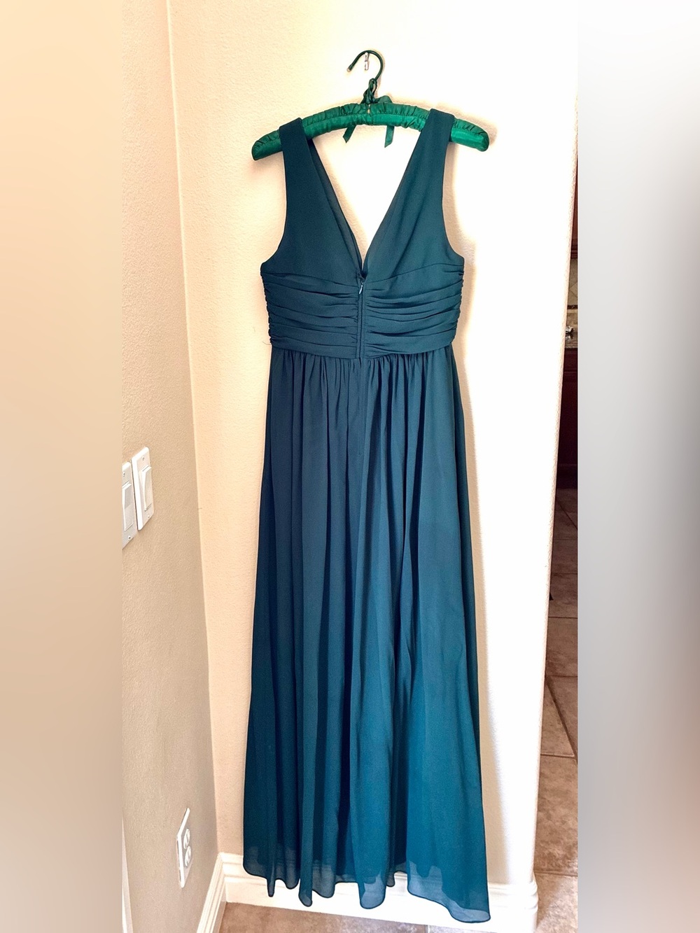 Lulu's Deep Emerald Twist-Front Maxi Dress - Picture 5 of 6